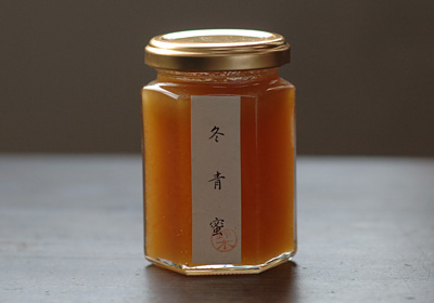 鈴木養蜂場の『冬青(そよご)蜜』