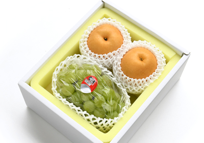 梨と桃太郎ぶどう詰合せ